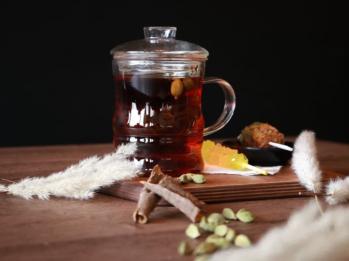 چای هل دارچین