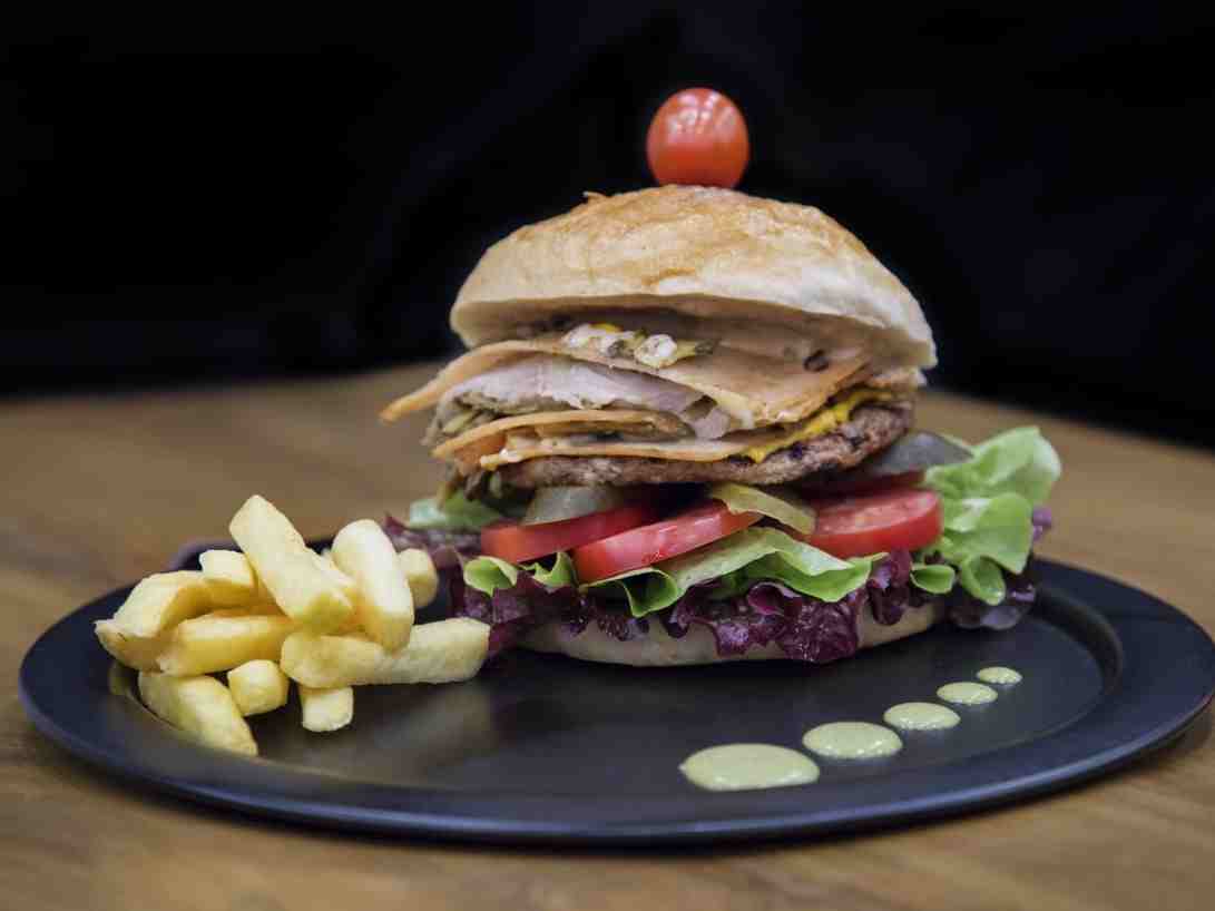 برگر مخصوص ترنج