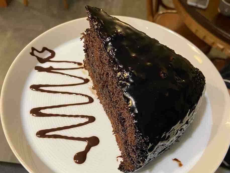 كيك گاناش شكلاتي