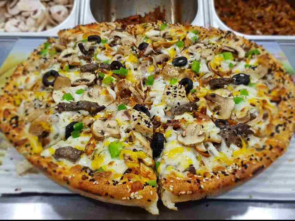 پیتزا ویژه