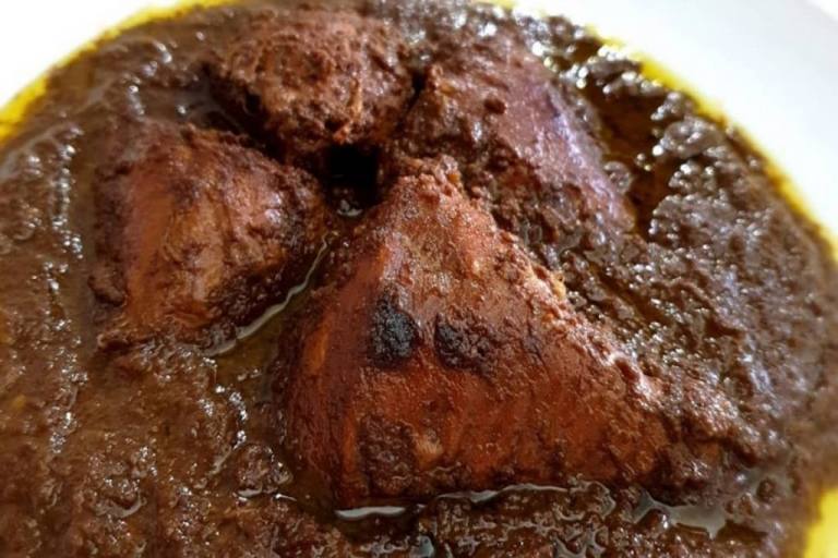 فسنجان (مرغ)