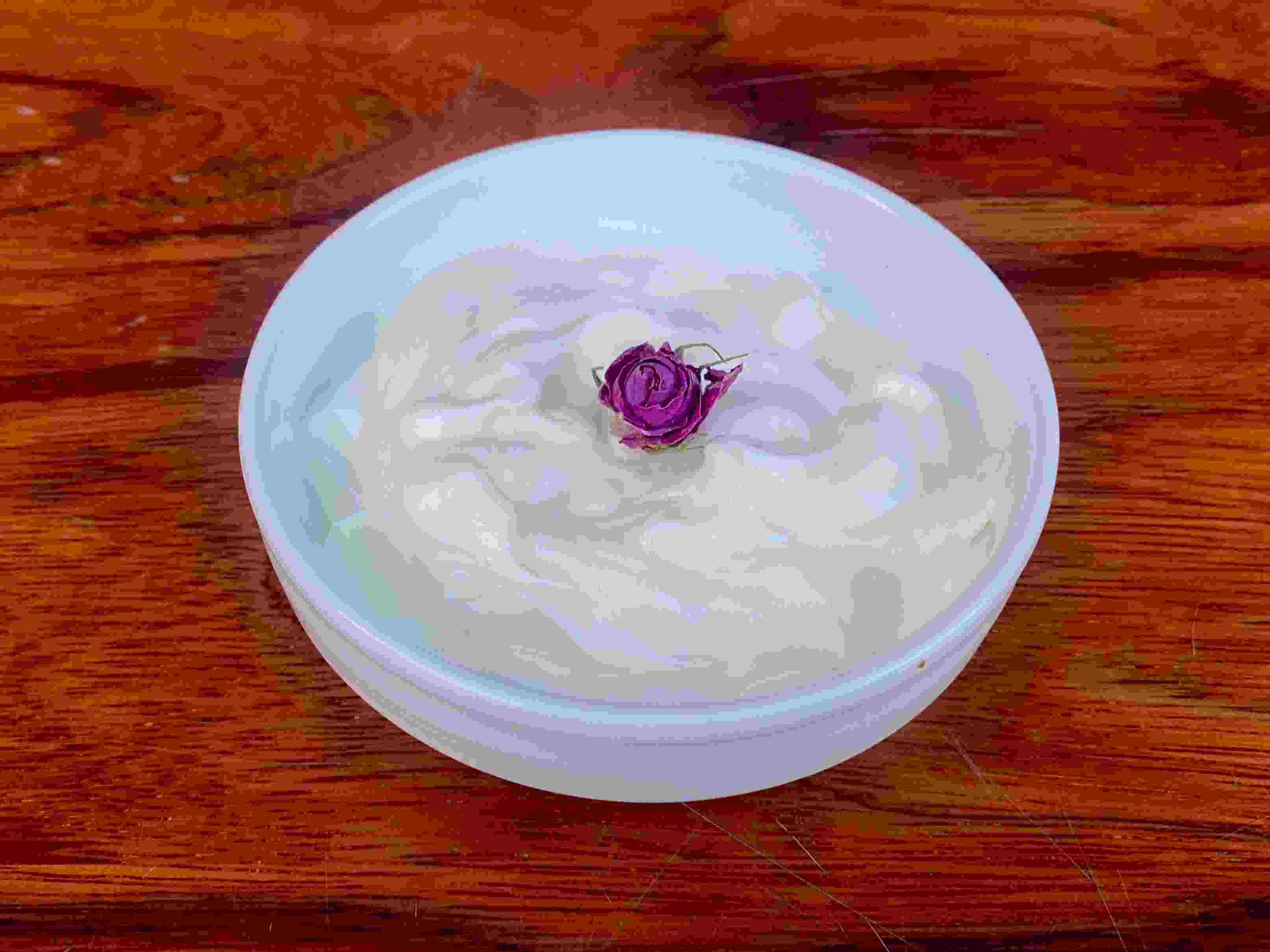 ماست چکیده
