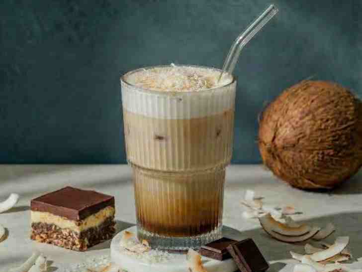 آیس لته نارگیل