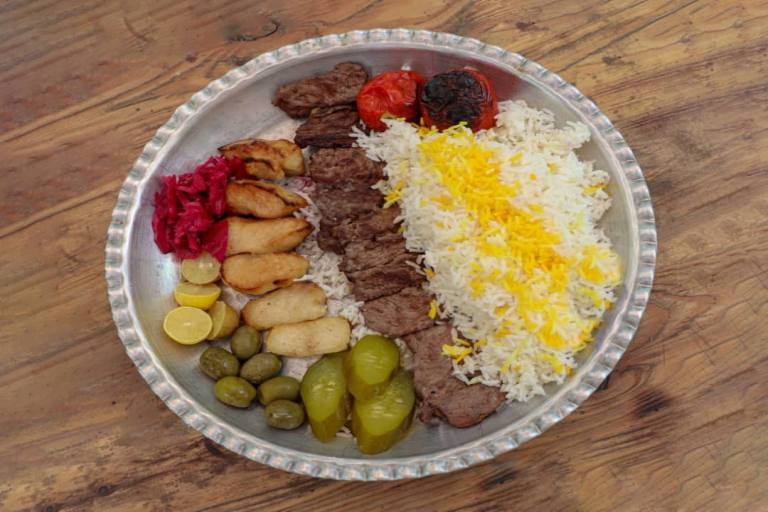 خوراک چنجه بره مخصوص بی بی