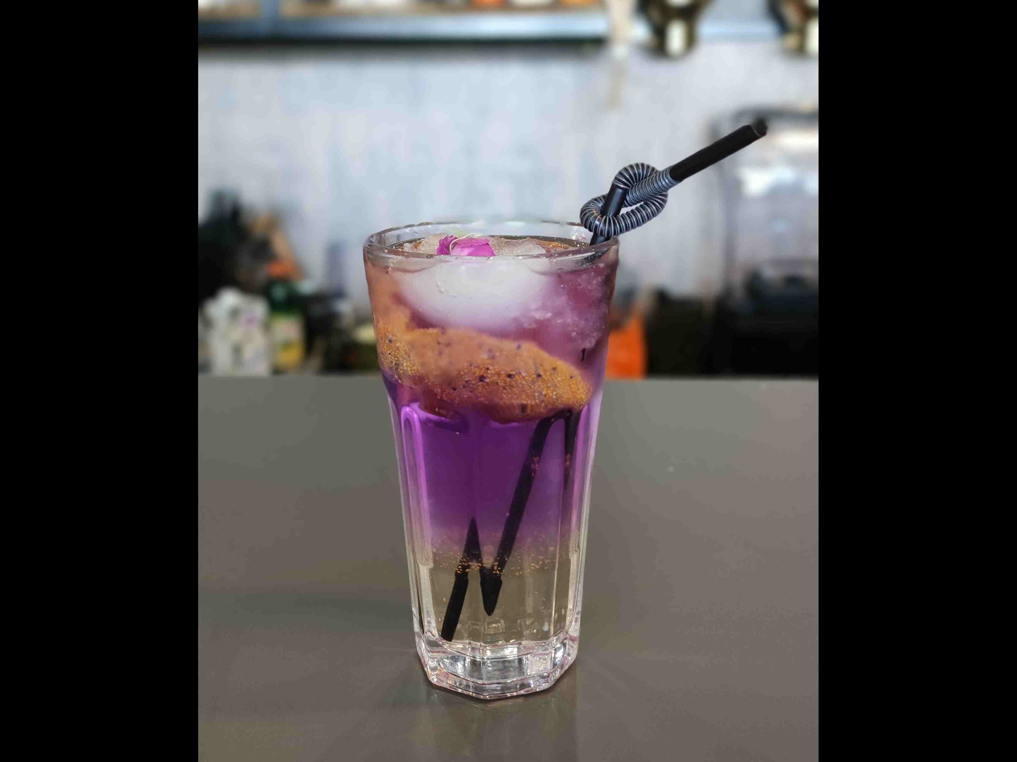 شربت بیدمشک