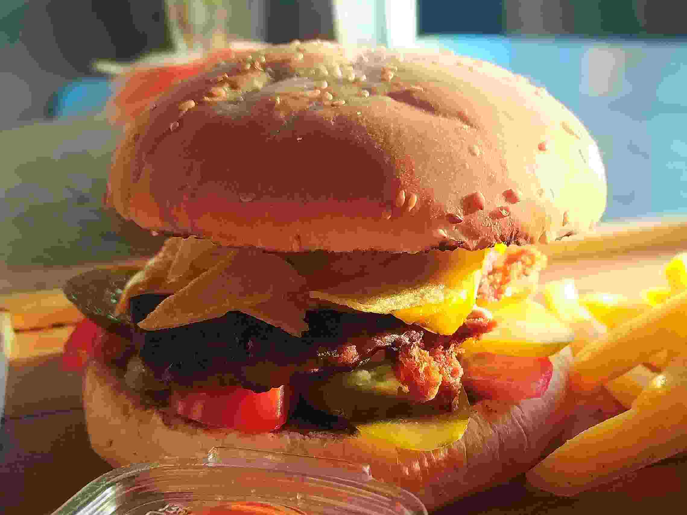برگر گریل چیکن