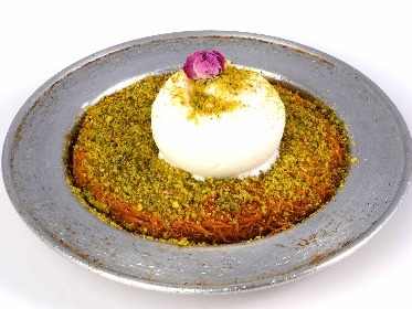 کنافه با بستنی