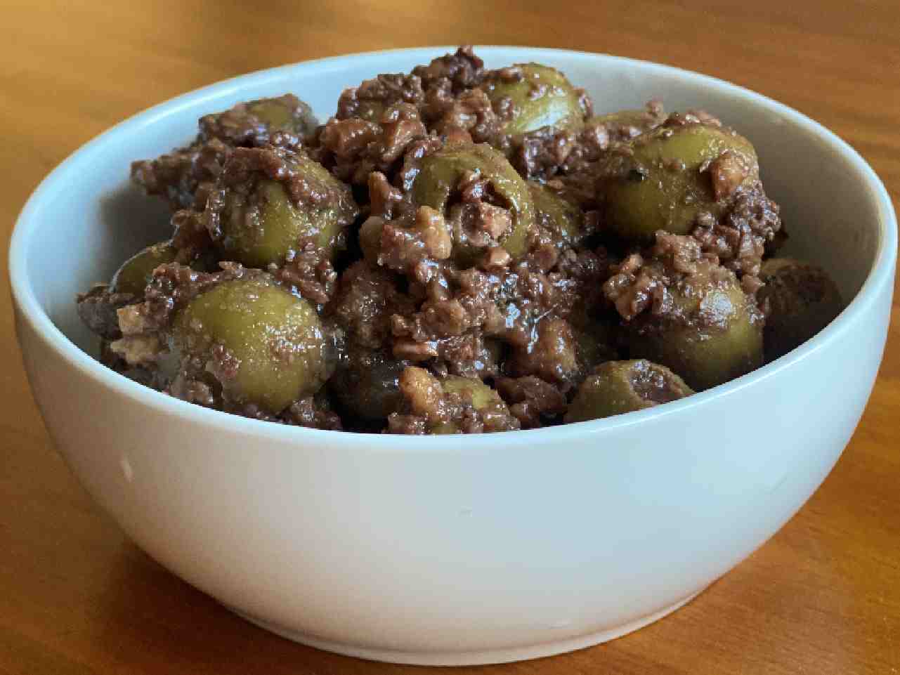 Olive walnut