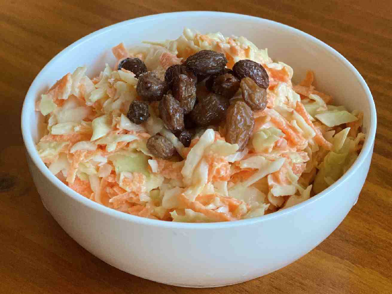 Cabbage and carrot salad