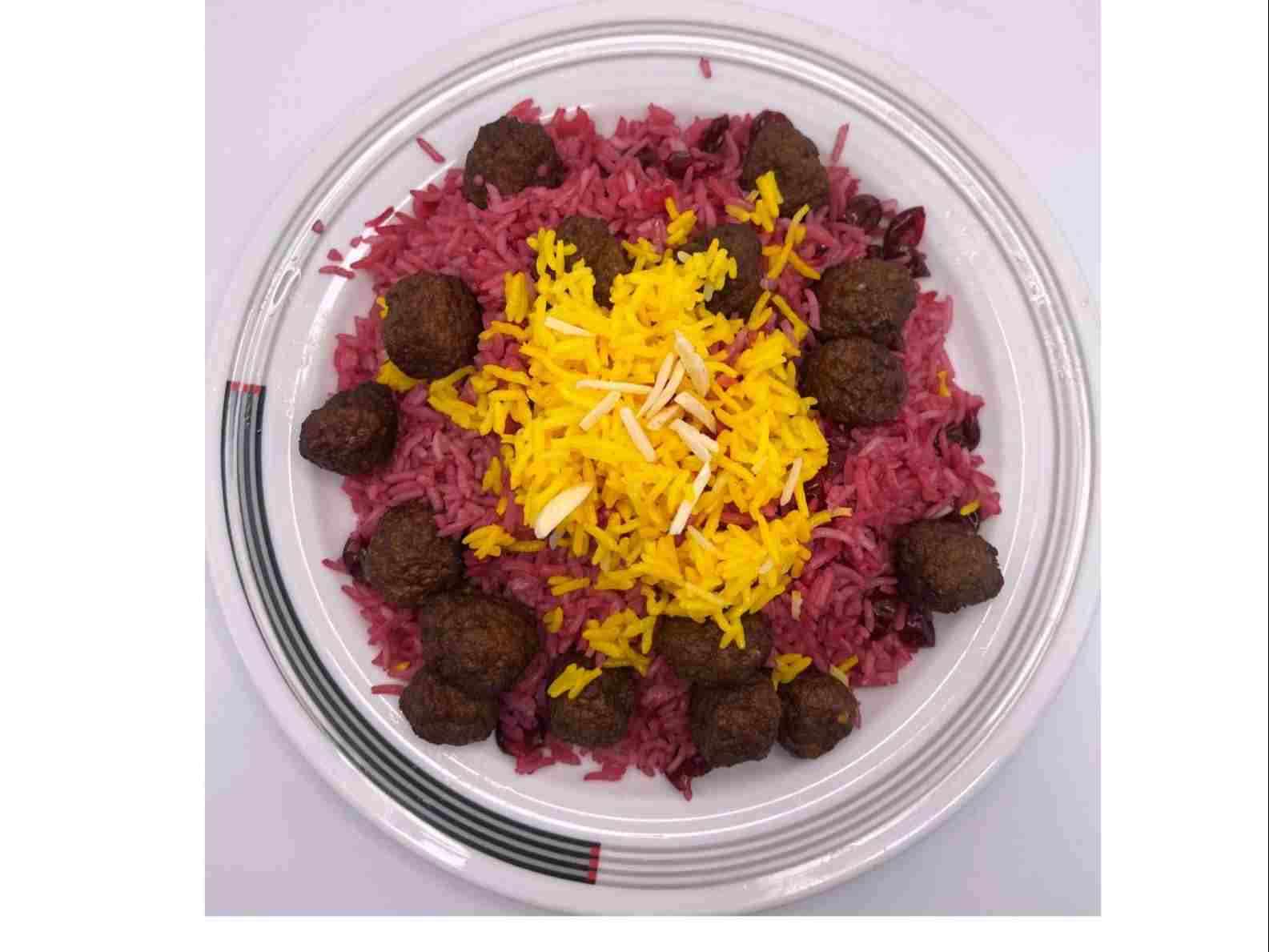 آلبالو پلو با گوشت