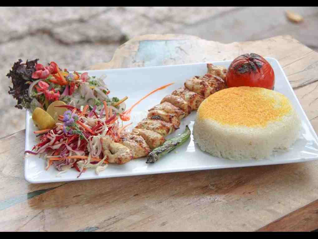 جوجه کباب زعفرانی سینه
