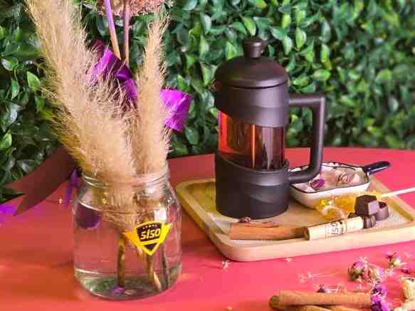 دمنوش بنفش (گل گاو زبان)