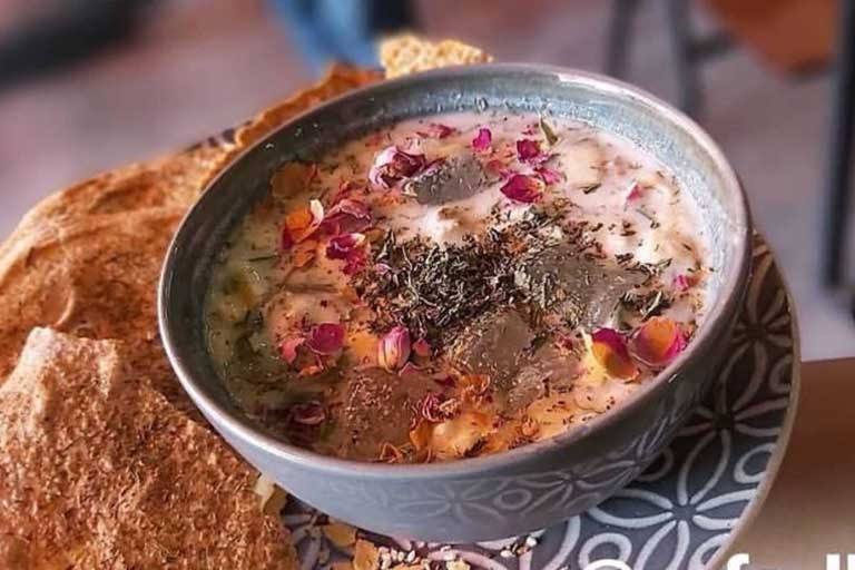 آب دوغ خیار