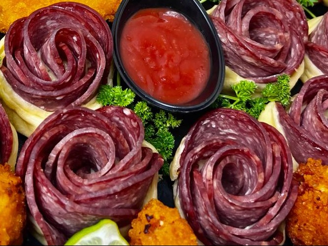 رز پپرونی