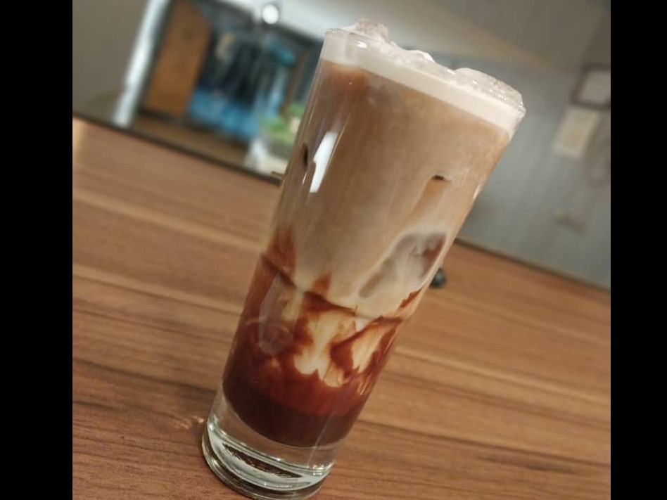 آیس کارامل ماکیاتو