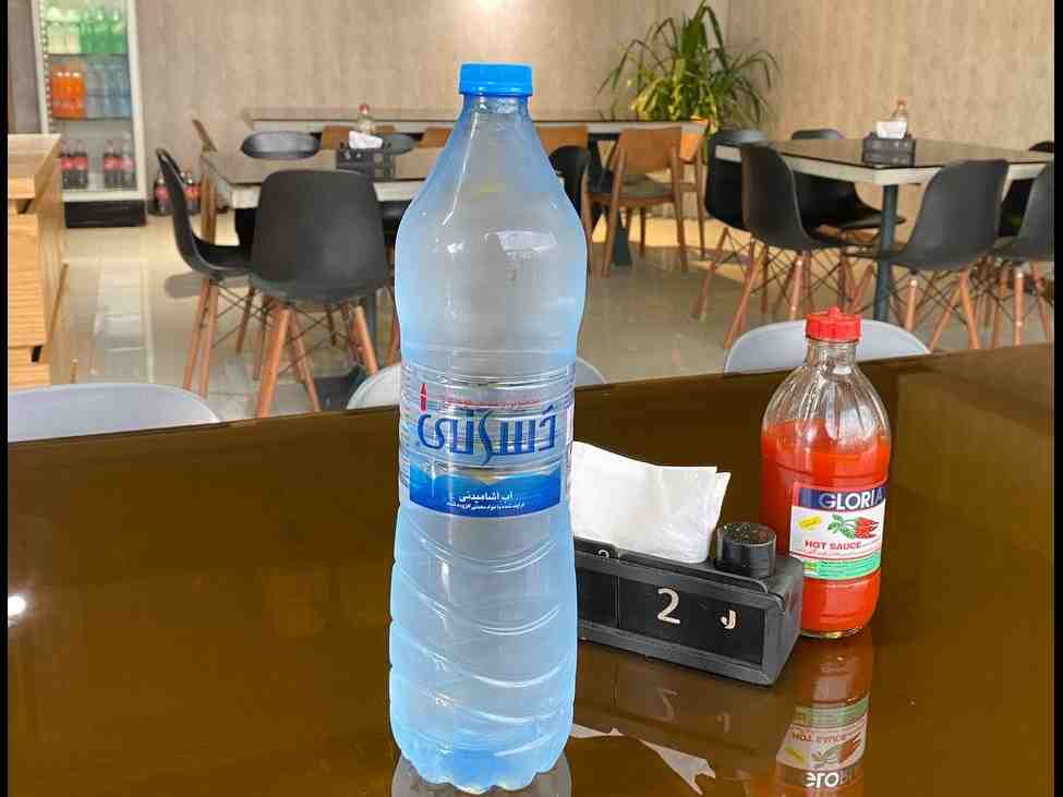 آب معدنی بزرگ