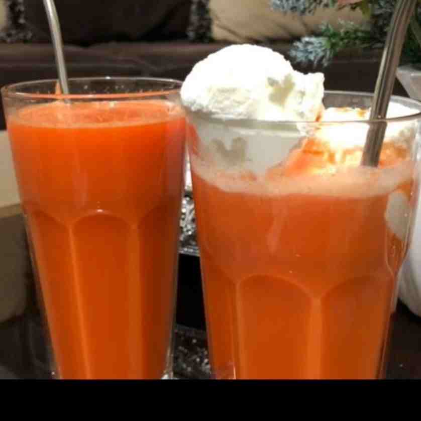 آب هویج بستنی