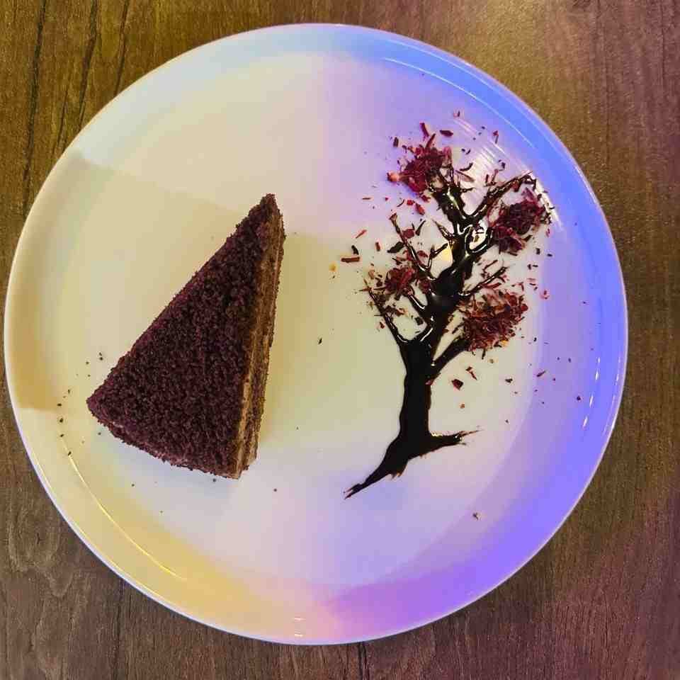 کیک شکلاتی ( اسنیکرز )