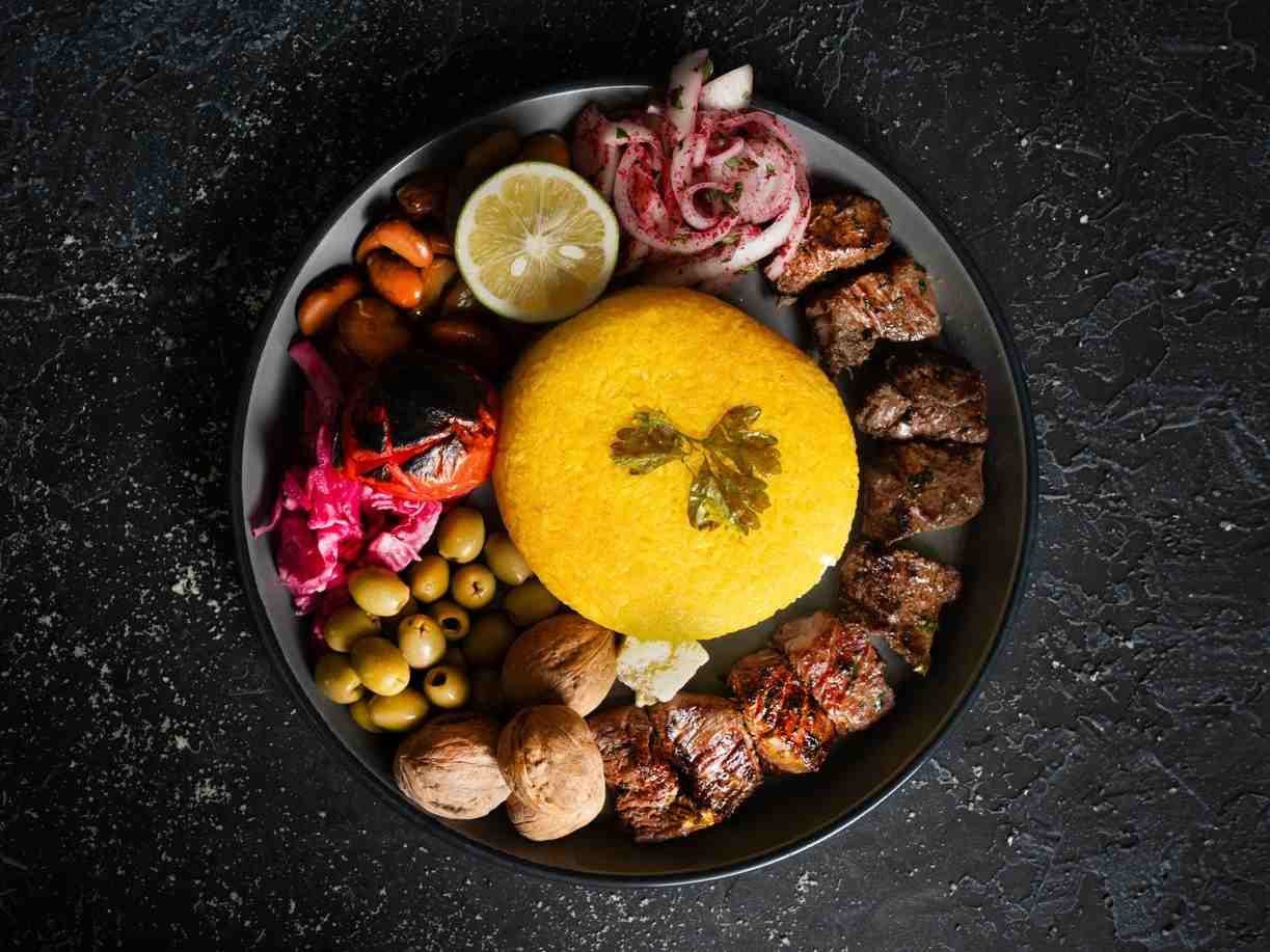پلوکباب محلی