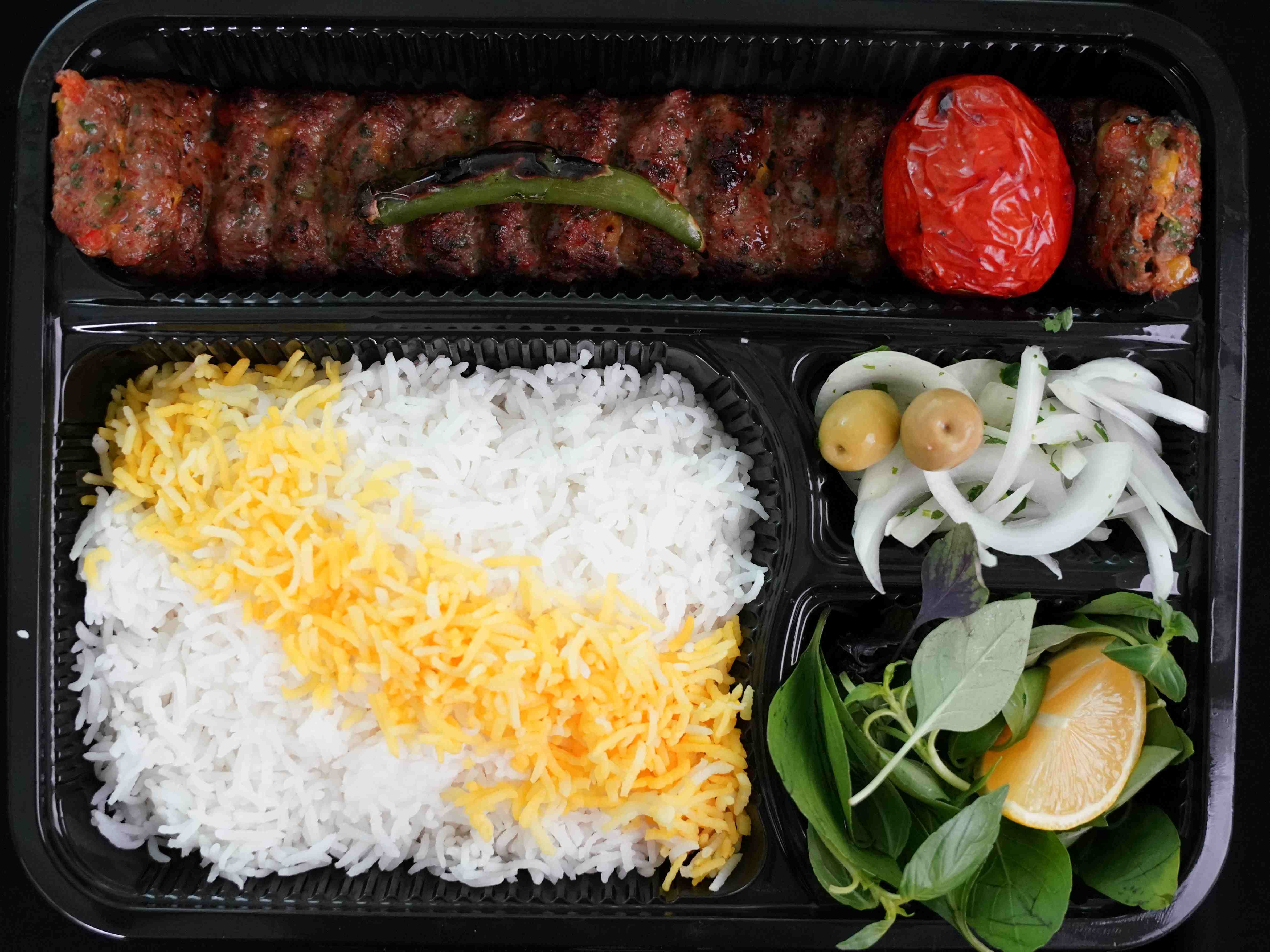 چلوکباب آدانا مخصوص میم