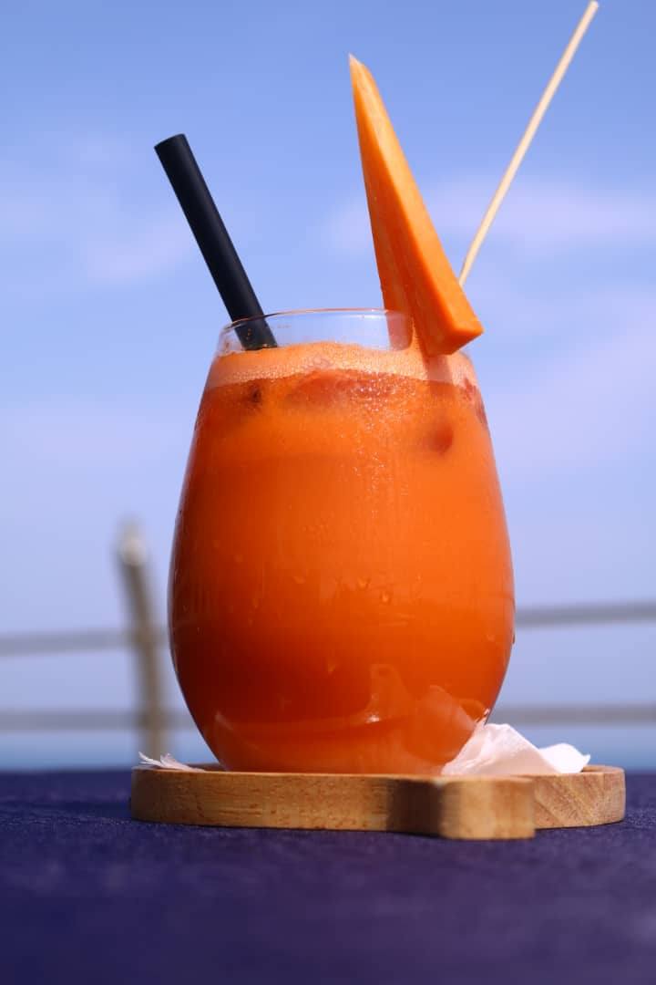 آب هویج   carrot juice