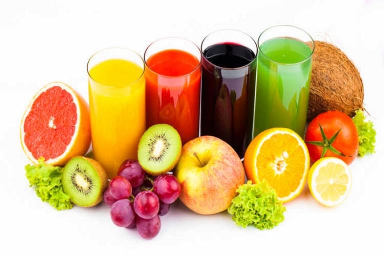 آبمیوه طبیعی فصل