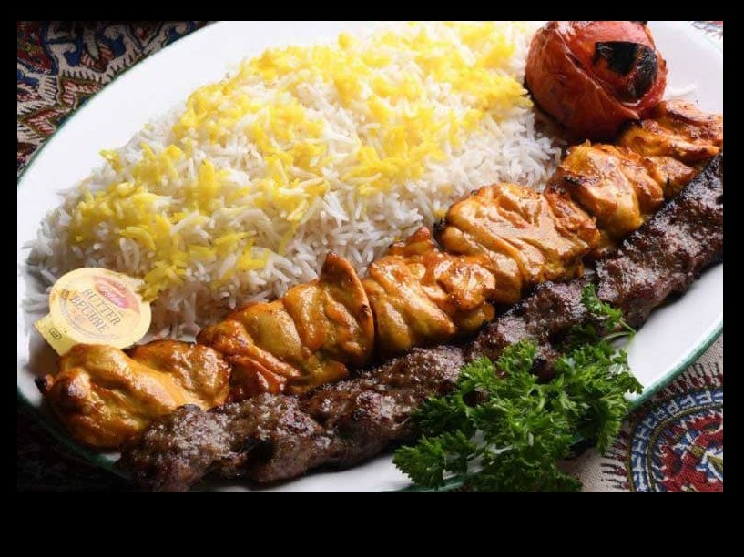 چلو کباب وزیری (یک سیخ جوجه - یک سیخ کباب)
