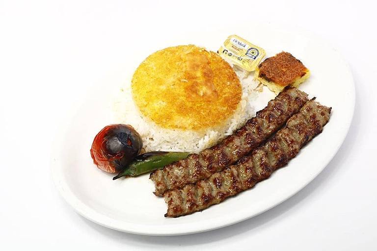 چلو کباب کوبیده زعفرانی