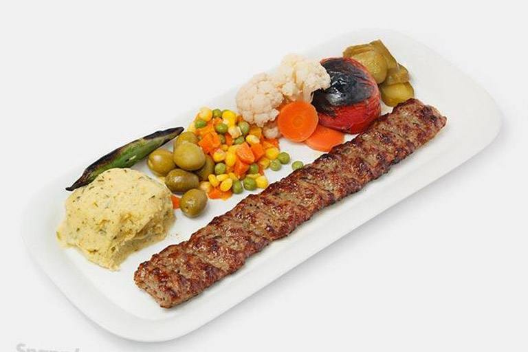 خوراک کباب لقمه زعفرانی