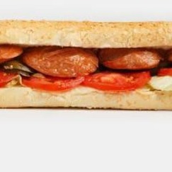 mit scharfer Rindsbratwurst