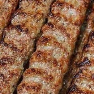 Ein Spieß Kabab Kubideh