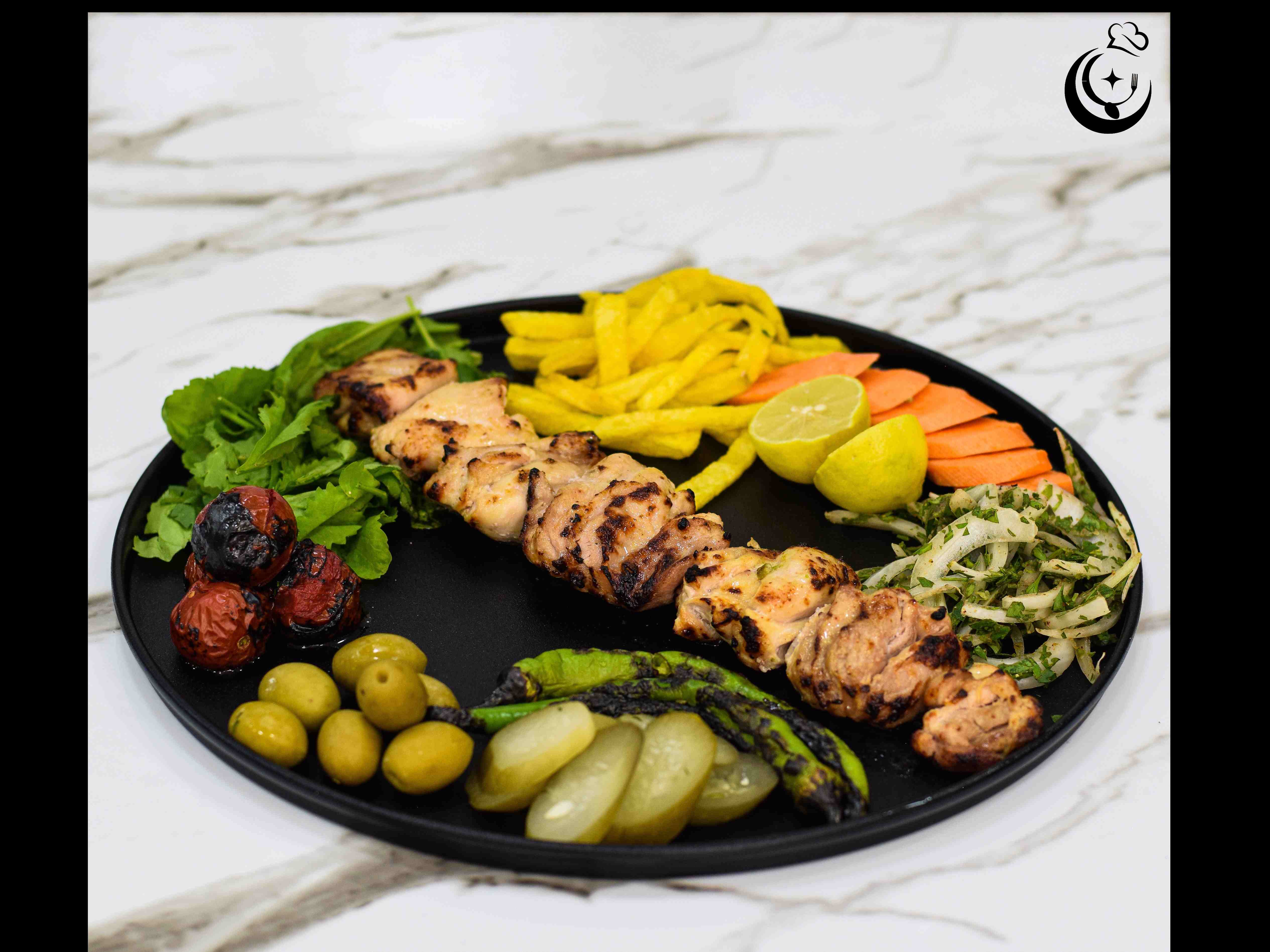 جوجه کباب لاری با دورچین
