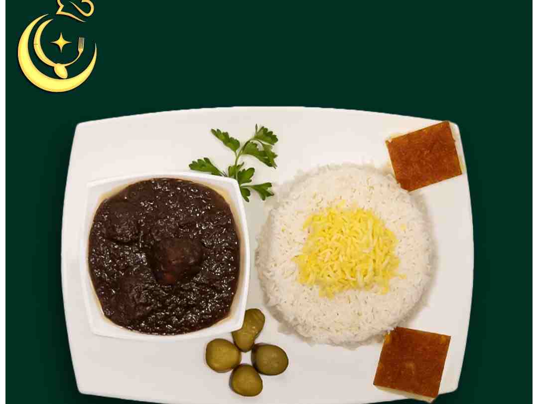 چلو خورشت فسنجان با سینه مرغ