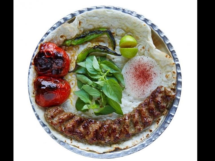 خوراک کباب لقمه مخصوص