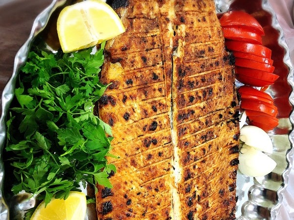 ماهی قزل‌آلا کبابی