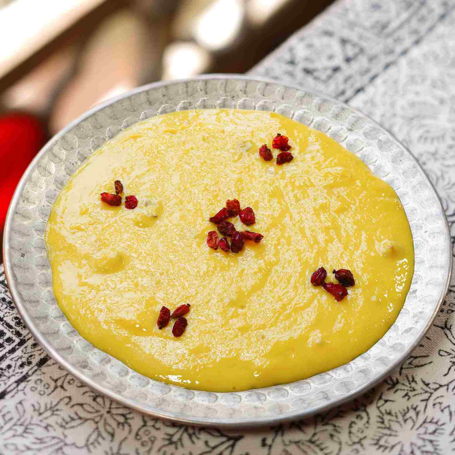 خورشت ماست