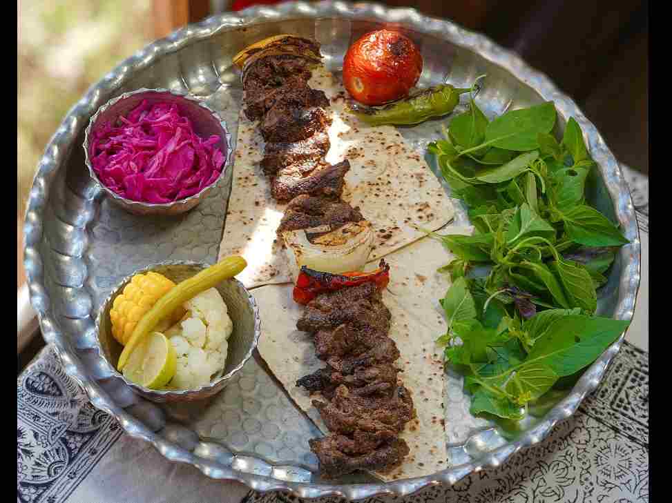 کباب ویژه قصر منشی