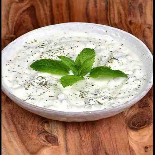ماست و خیار