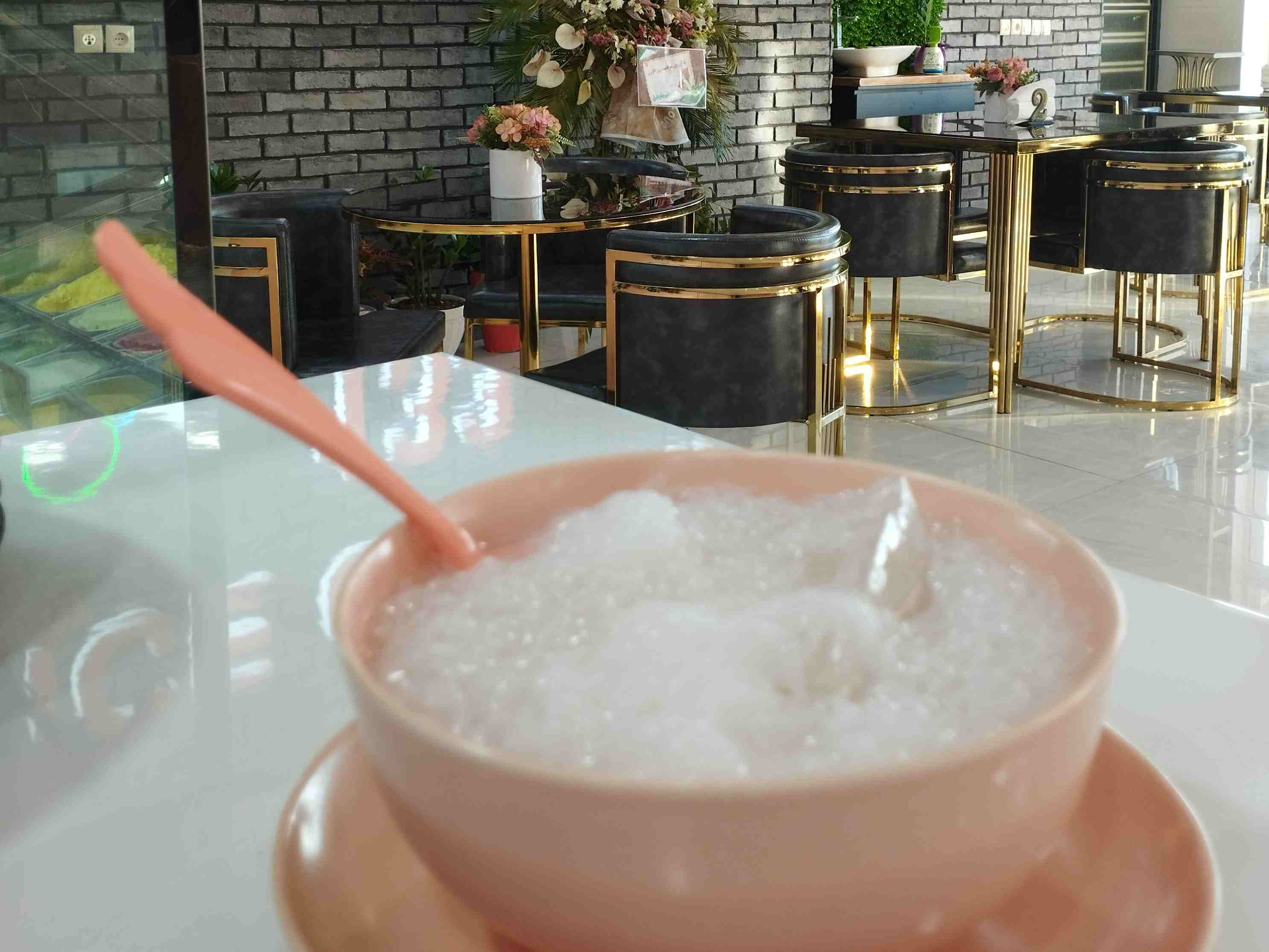 فالوده کرمانی گلاب