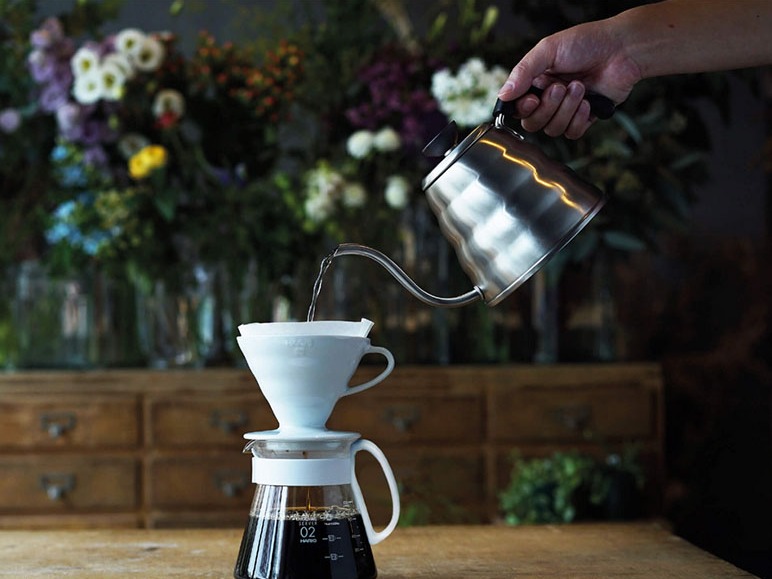 V 60