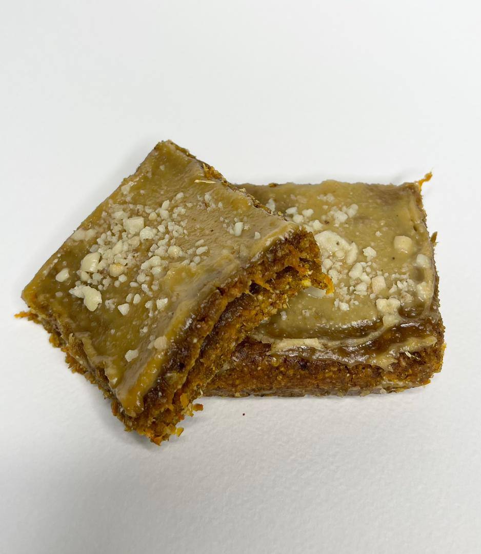 کیک بادام زمینی