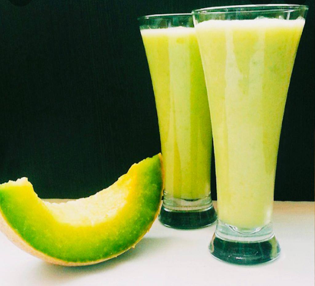 آب میوه طبیعی