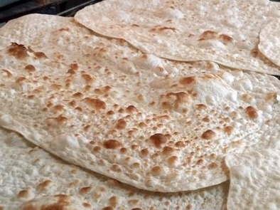 سنتی ساندویچی