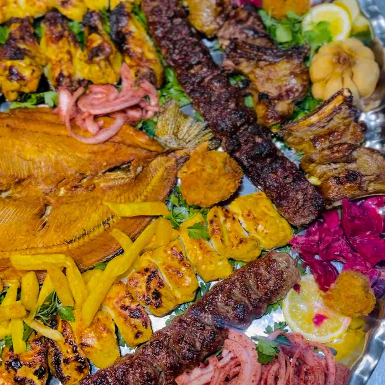 سینی عیونی