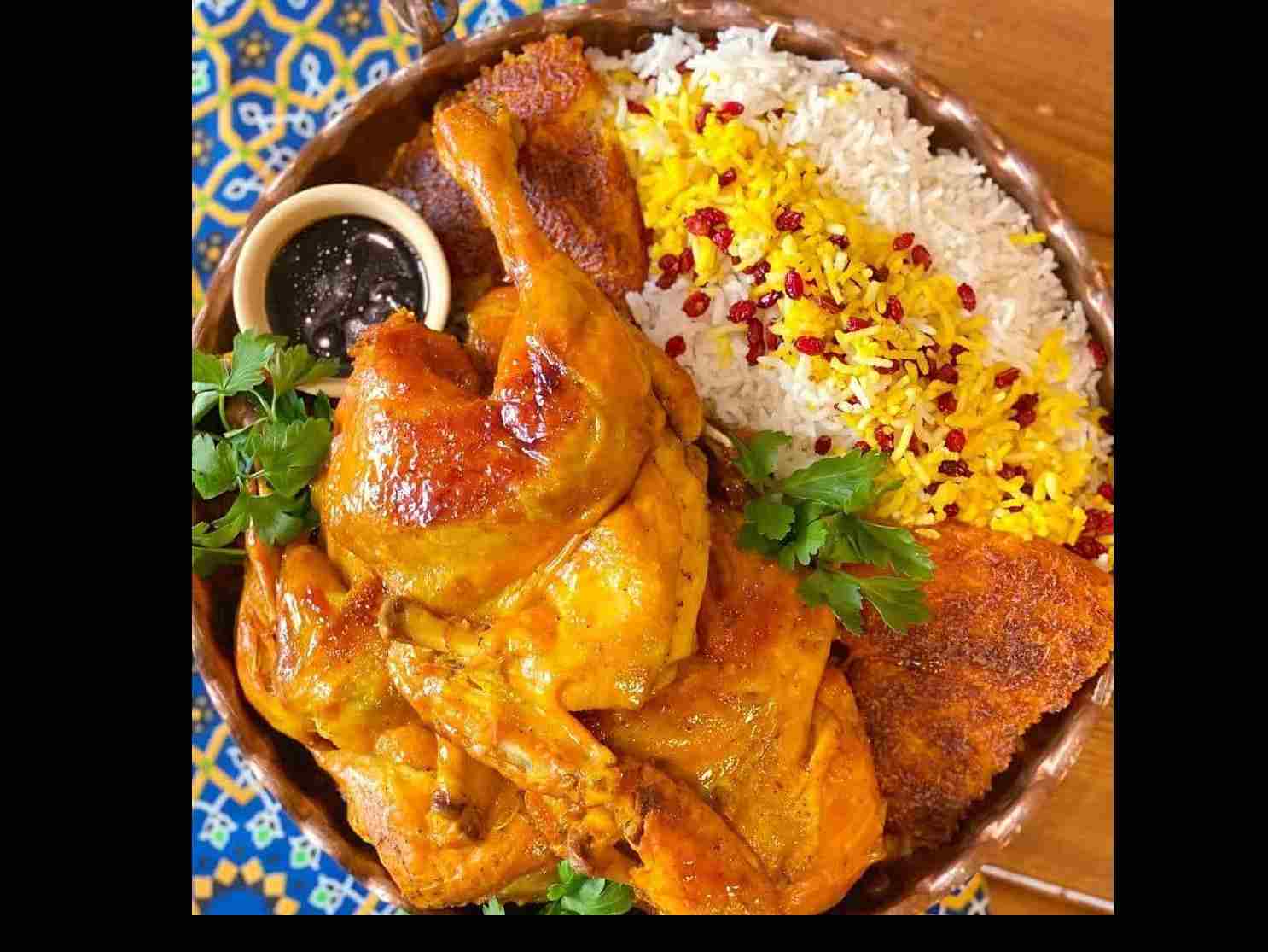 اکبر جوجه با چلو