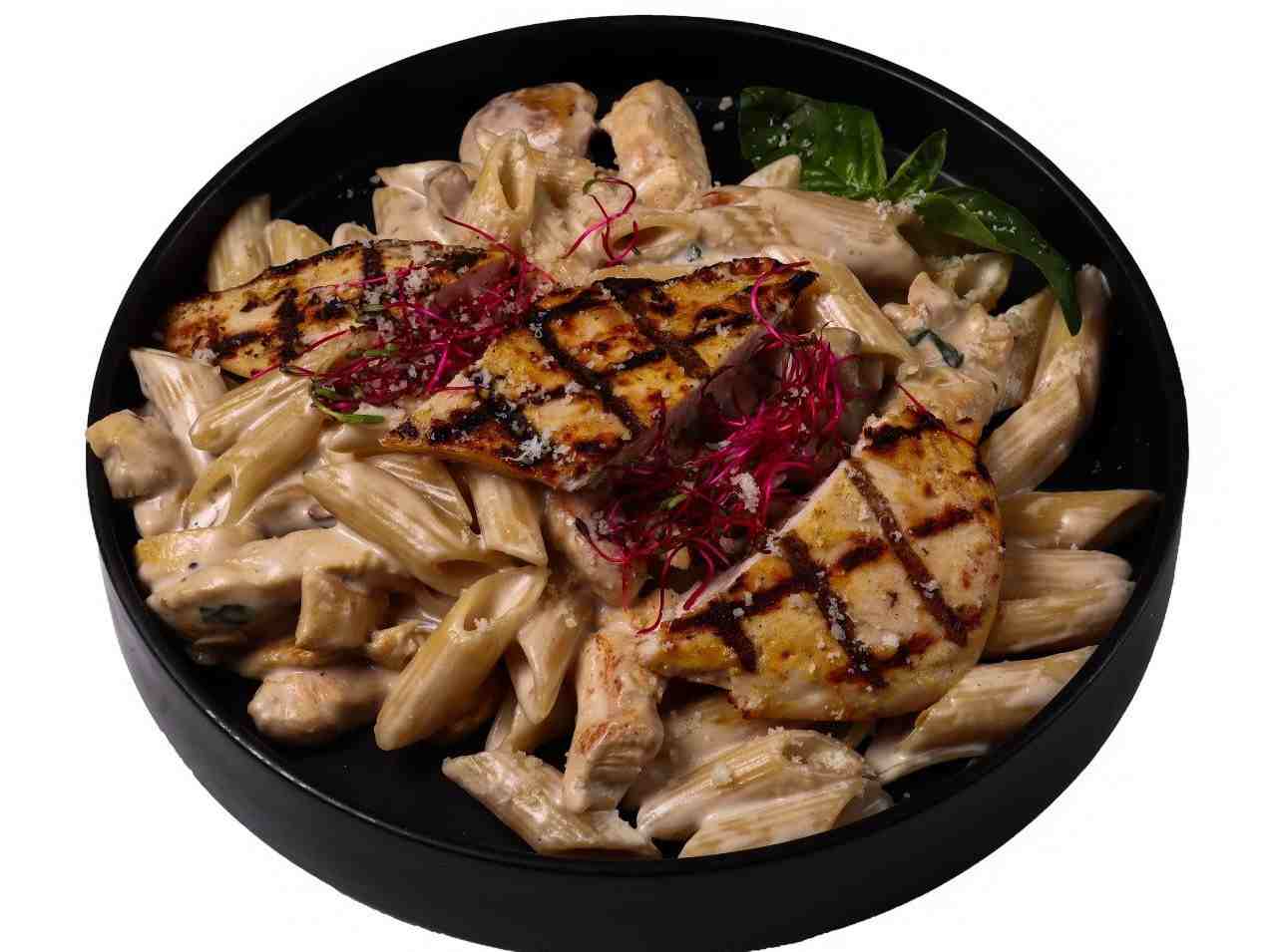 پاستا چیکن آلفردو