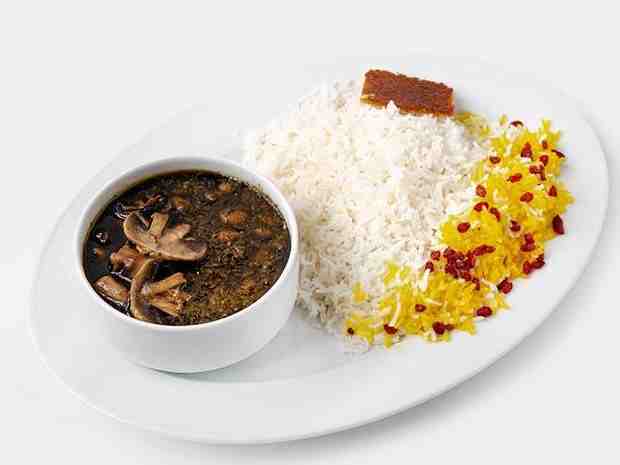 چلو خورشت قورمه سبزی