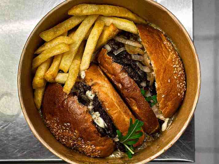 Entrecôte Dipped Burger