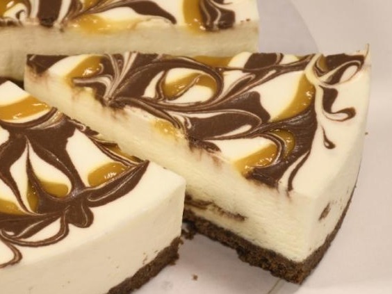 چیز کیک مارس cheese cake