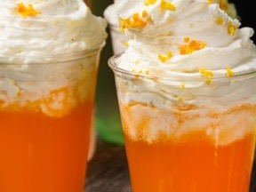 هویچ بستنی carrot with ice-cream